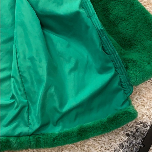 Warm green teddy coat nwot - Picture 7 of 9